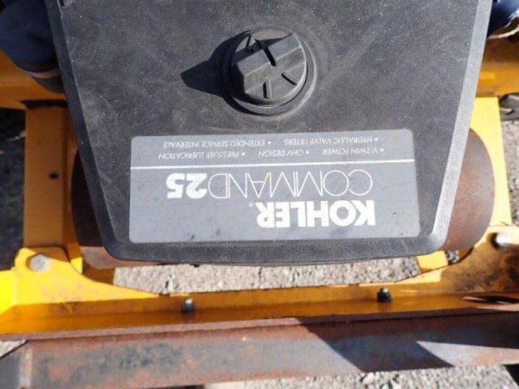2006-cub-cadet-3660-image-25