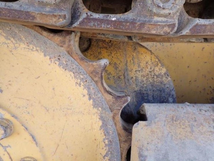 2005-deere-450j-lt-image-43