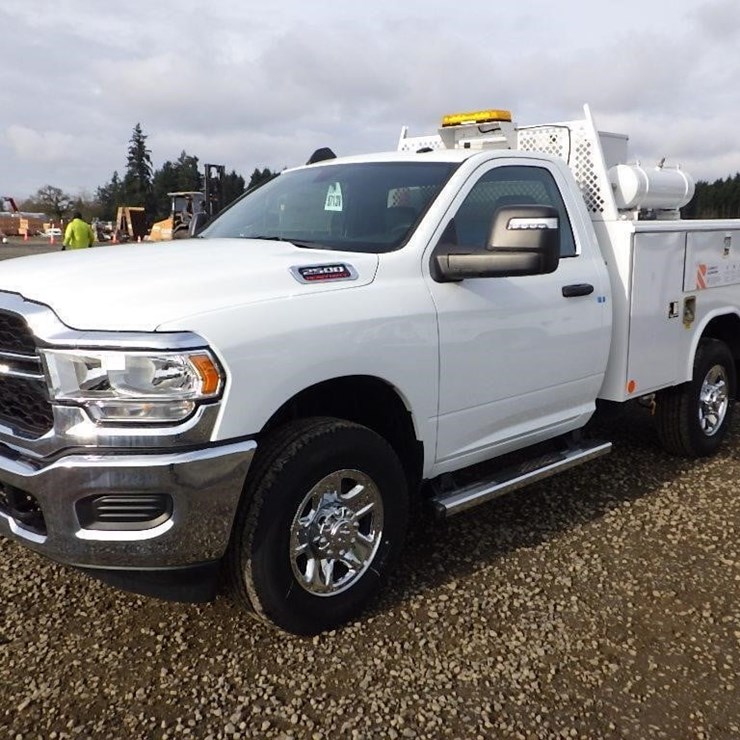 2024 DODGE RAM 2500