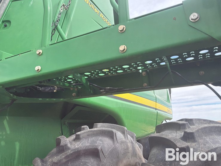 2009-john-deere-9770-sts-image-9