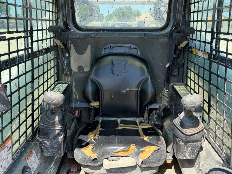 2016-bobcat-s770-image-9