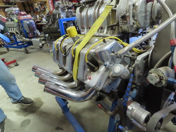 modified-ford-boss-429-motor-image-14