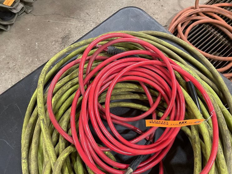 #4606-•-assortment-of-air-hoses-image-4