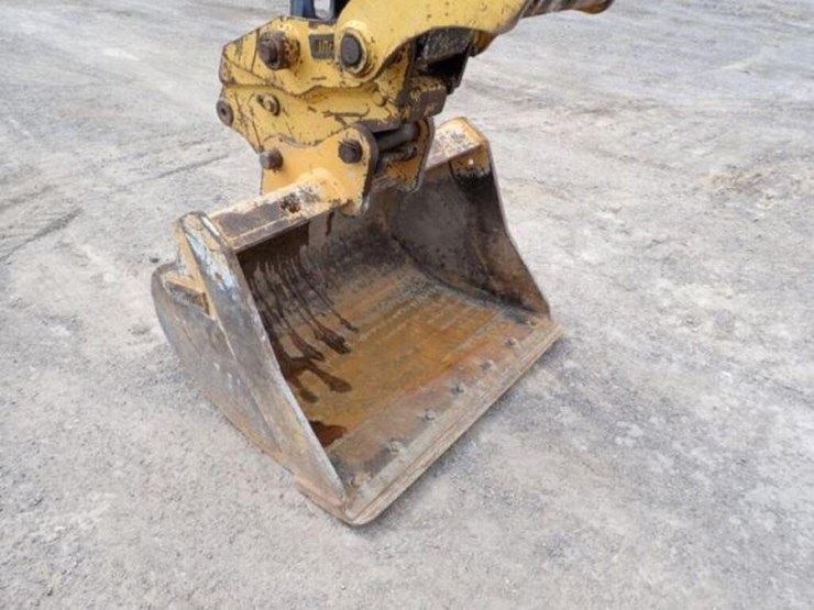 2022-deere-75g-image-20