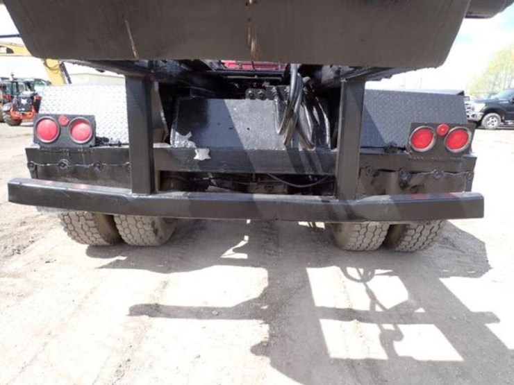 1993-mack-rd690s-image-53