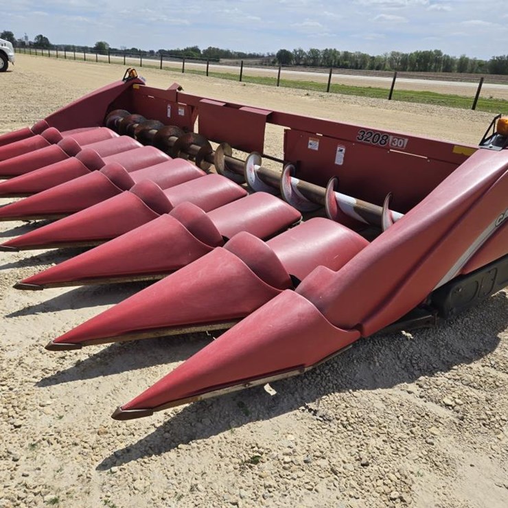 CASE IH 3208