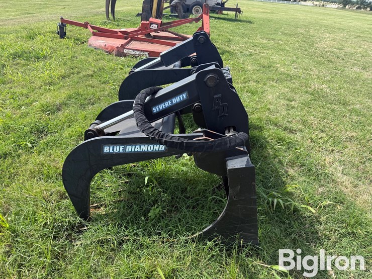 blue-diamond-108450-severe-duty-grapple-attachment-image-4