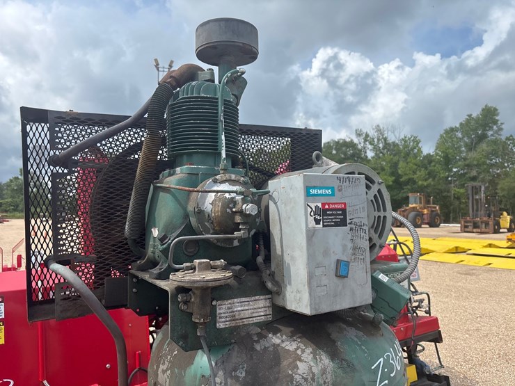 #36442-•-champion-80-gallon-air-tank-compressor-image-2