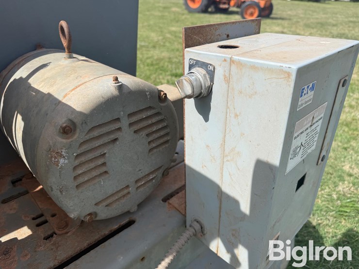 ingersoll-rand-2540e10-air-compressor-image-10
