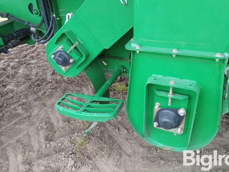 2010-john-deere-9570-sts-image-20
