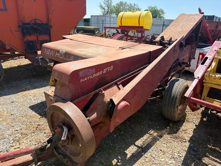 new-holland-273-image-1