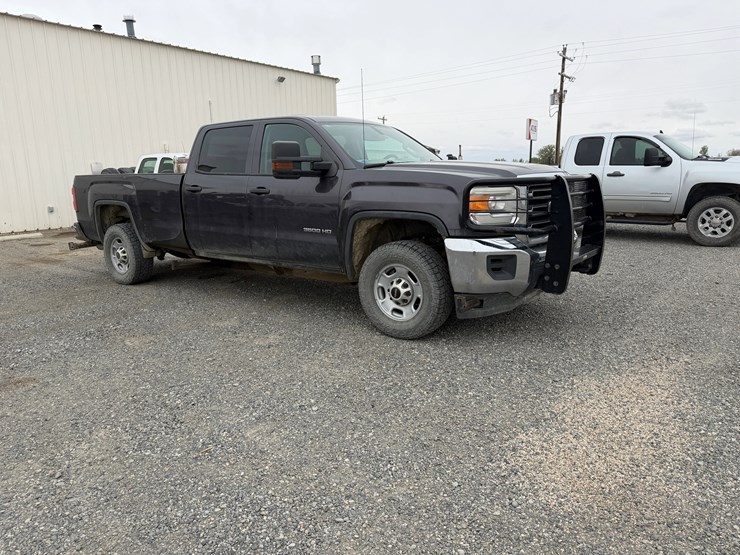 2015-gmc-sierra-3500hd-image-3