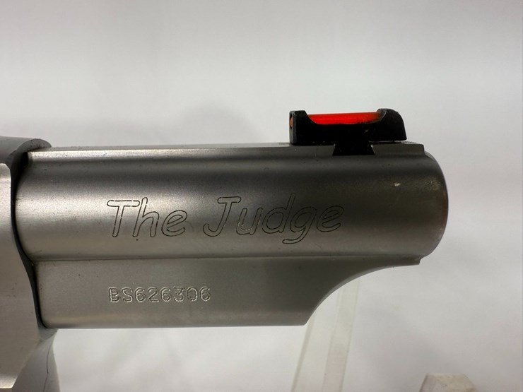 #84-•-taurus-the-judge-45lc/410gauge-bs626306-image-14