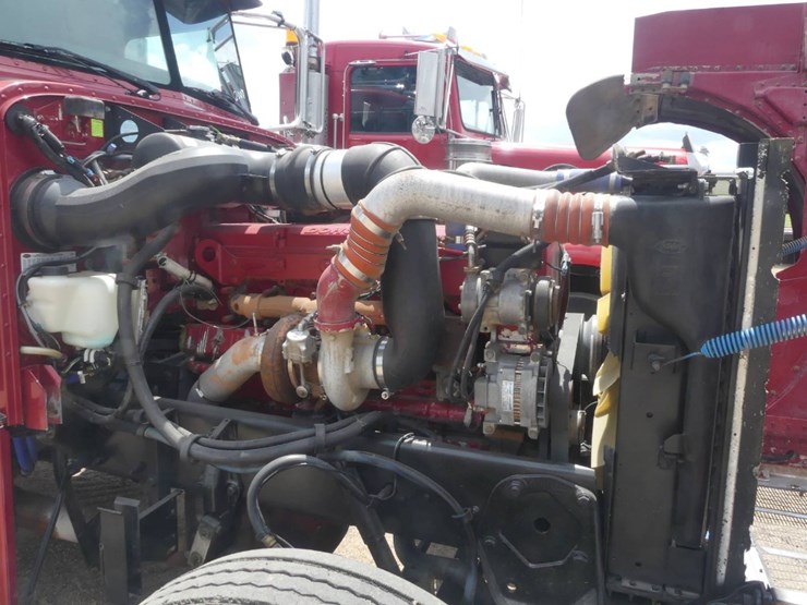 2007-peterbilt-379-image-12