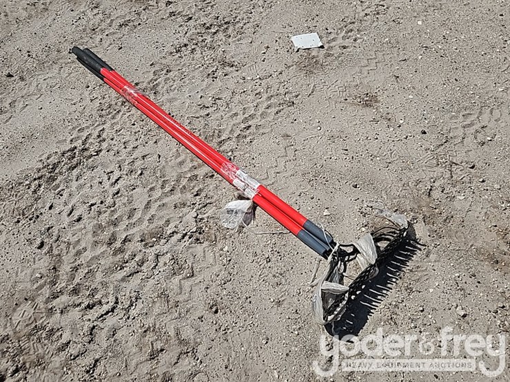 unused-craftsman-14-tine-bow-rake,-set-of-3-image-4
