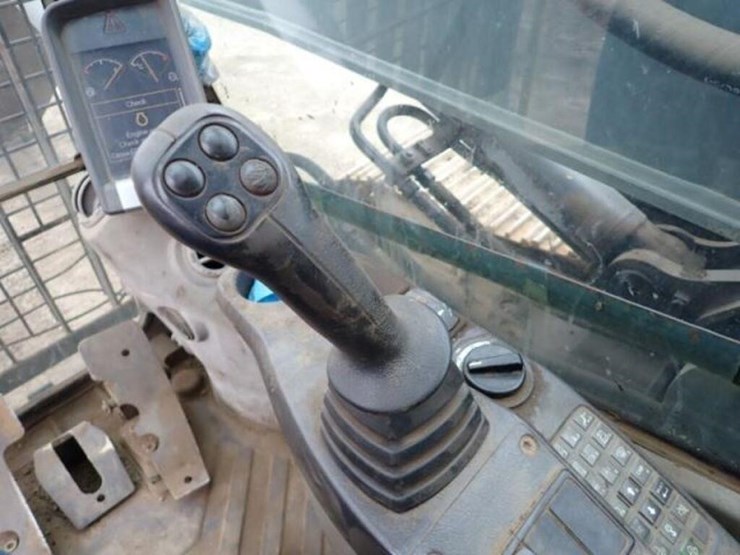 2012-volvo-ec300dl-image-12