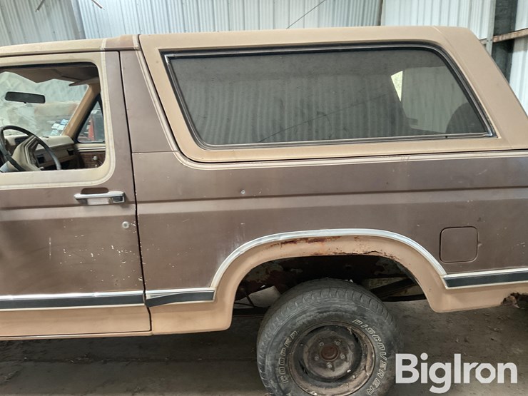 1984-ford-bronco-image-13