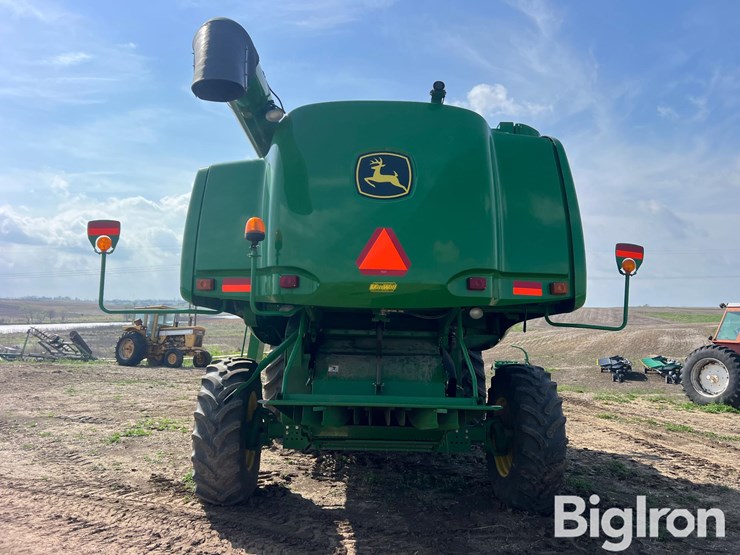 2012-john-deere-s550-image-6