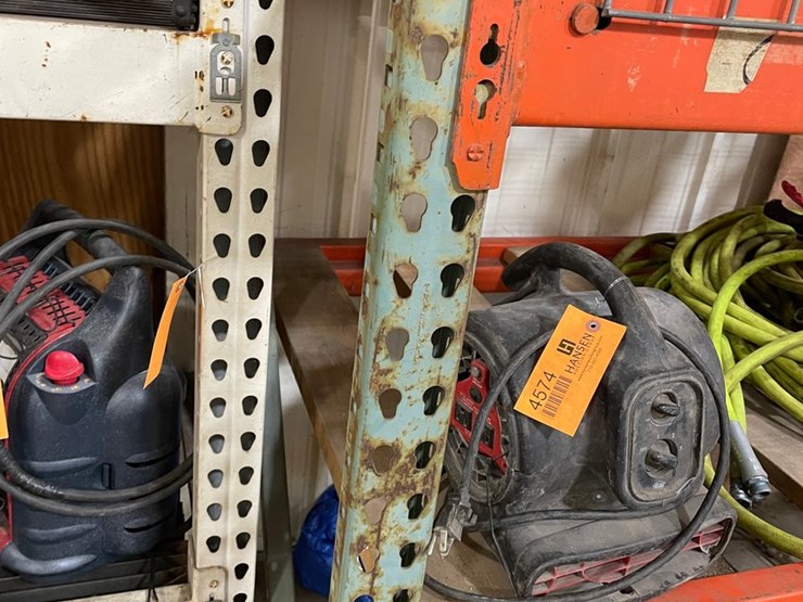 #4580-•-section-of-pallet-racking-image-4