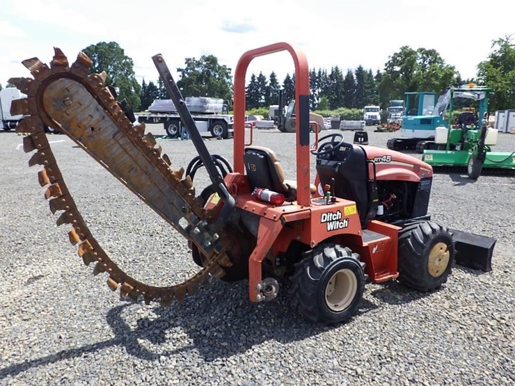 2011-ditch-witch-rt45-image-5