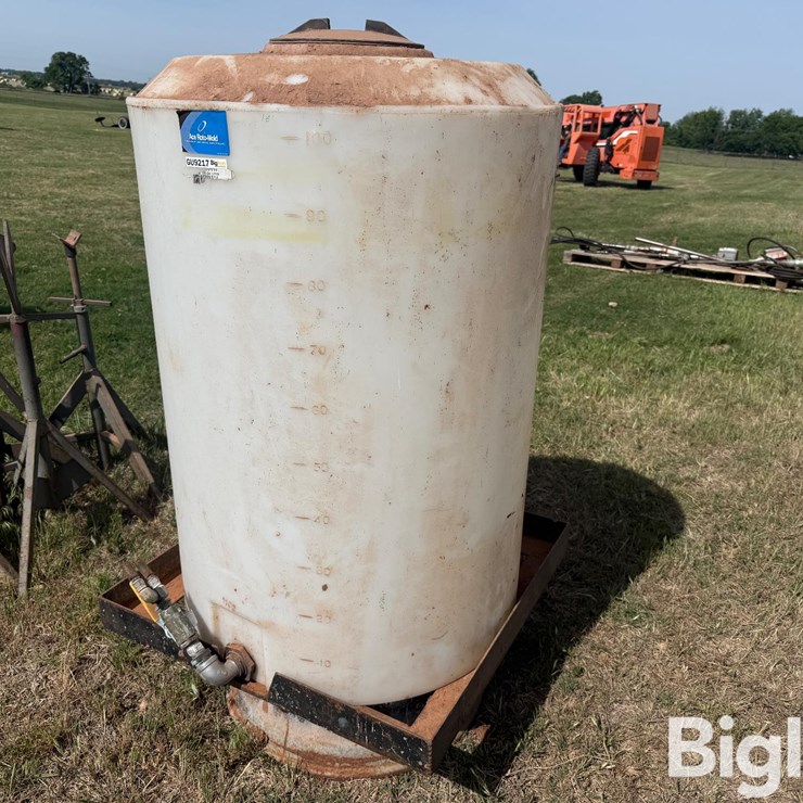 Ace Roto-Mold 100 Gal Poly Tank