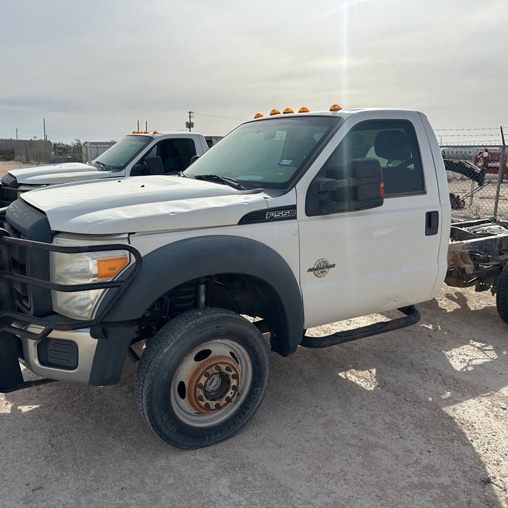 2012 FORD F550