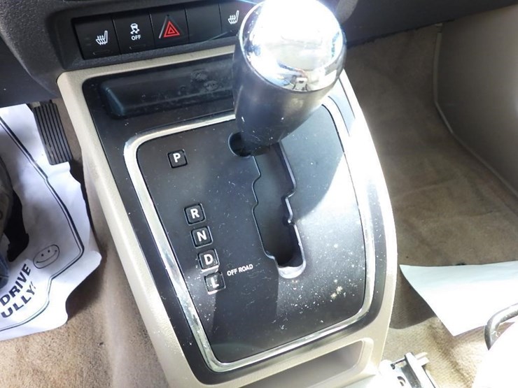 2013-jeep-patriot-image-37