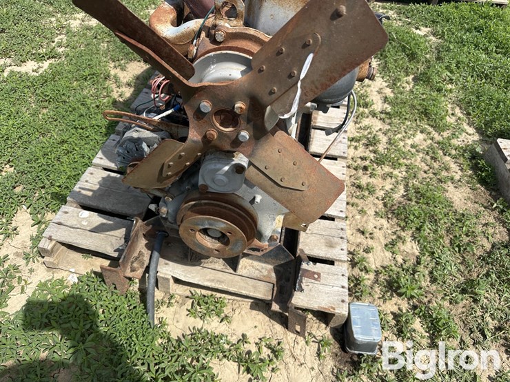 allis-chalmers-2800-image-16
