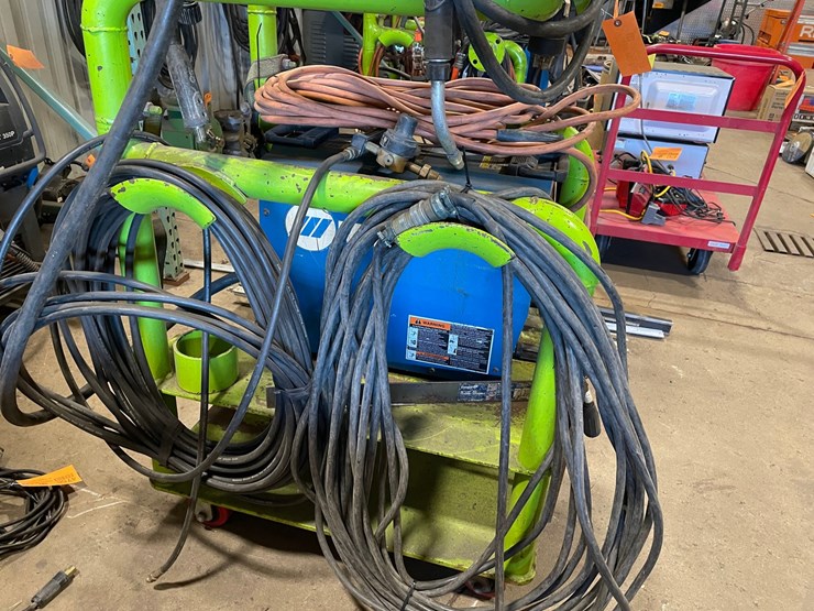 #4535-•-miller-xmt-304-cc/cv-welder-with-12rc-wire-feeder-and-accessories-image-7