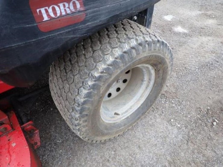 2015-toro-z-master-zero-turn-mower-74267315000334-image-22