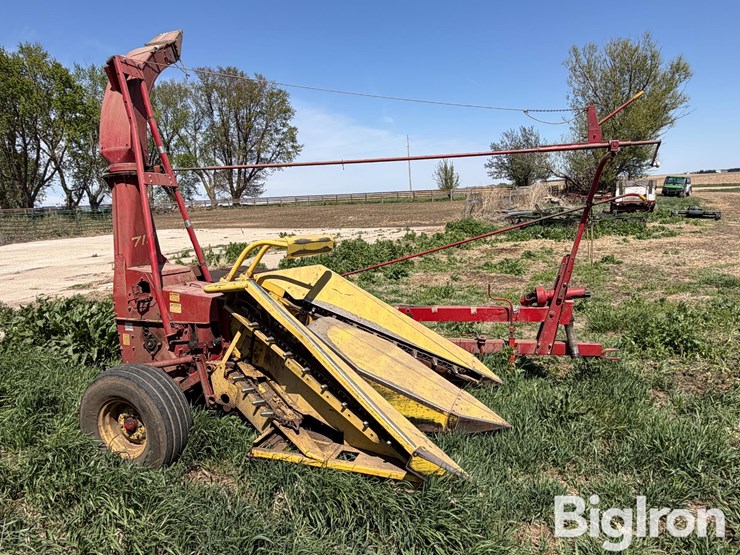 new-holland-718-image-4