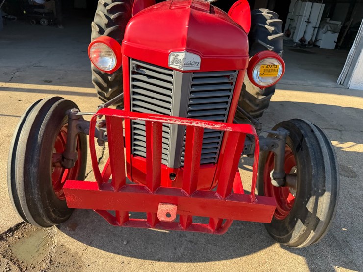 massey-ferguson-to35-image-23