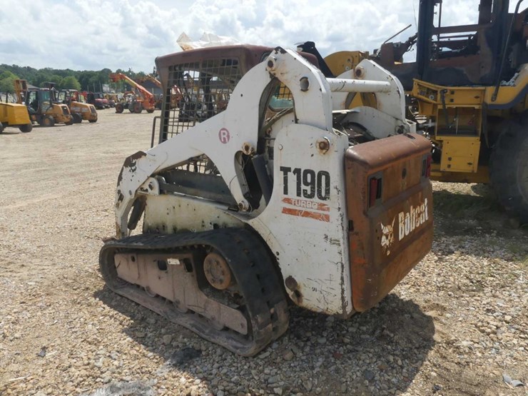 bobcat-t190-image-4