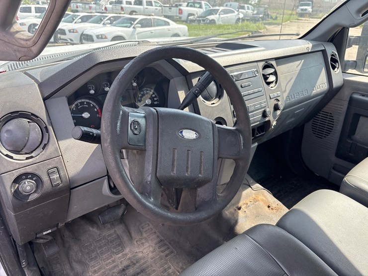 2012-ford-f250-image-9