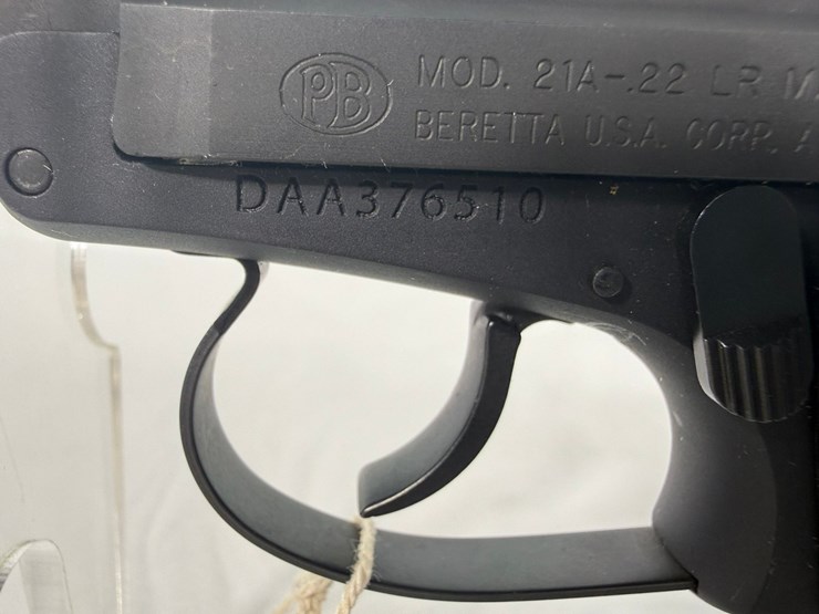 #21-•-beretta-21a-22lr-pistol-daa376510-image-5