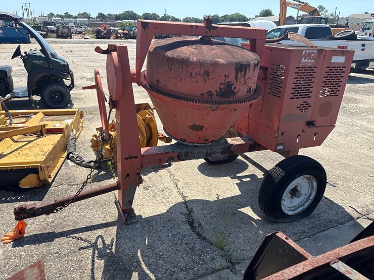 #30-•-2004-whiteman-concrete-mixer-image-4
