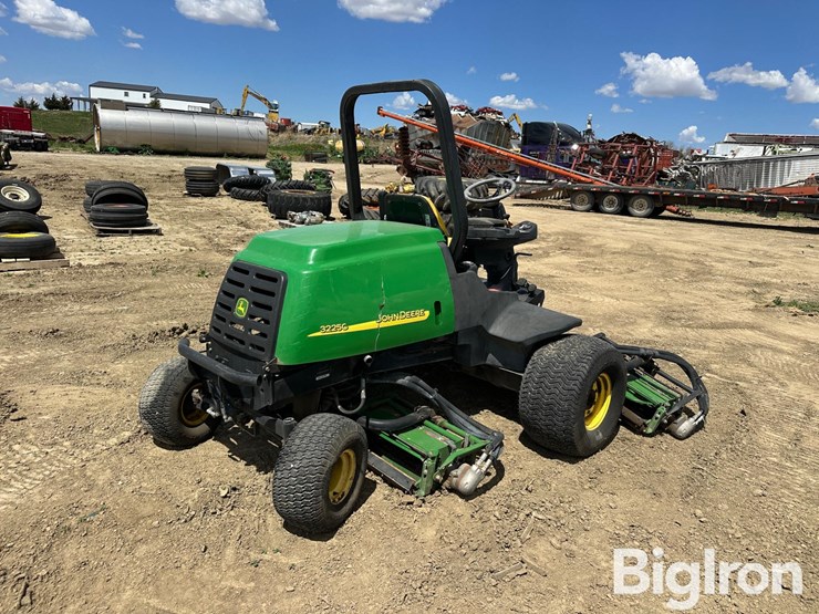 john-deere-3225c-image-6