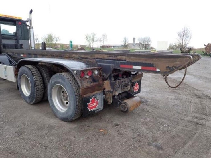 2004-mack-cv713-granite-t/a-rolloff-truck-1m2ag10c-image-54