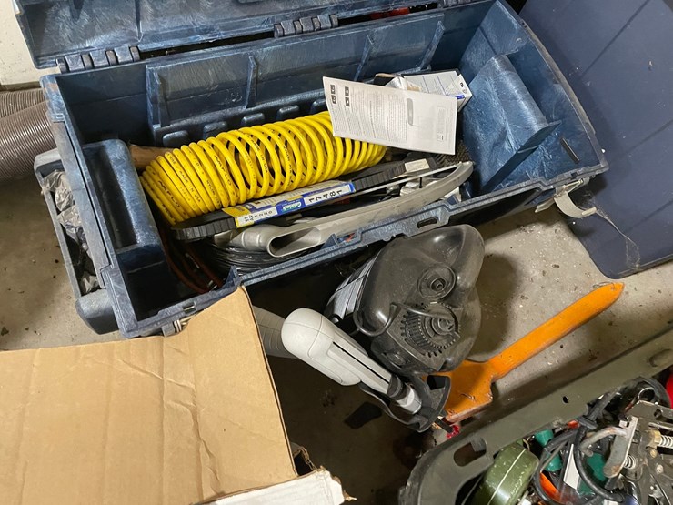 #4615-•-large-assortment-of-shop-supplies-image-8