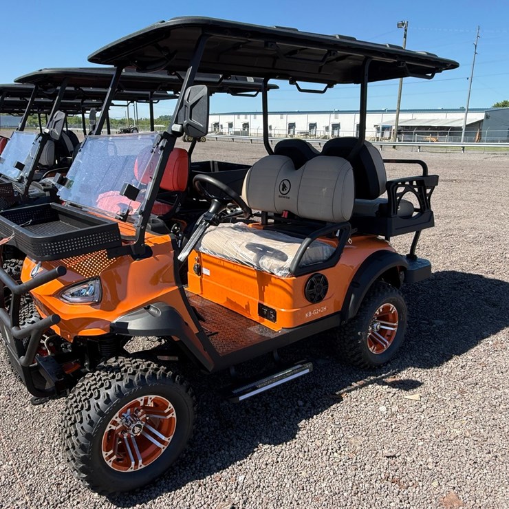 #20 • 2026 WOLVERINE KB-G2-2H ELECTRIC GOLF CART
