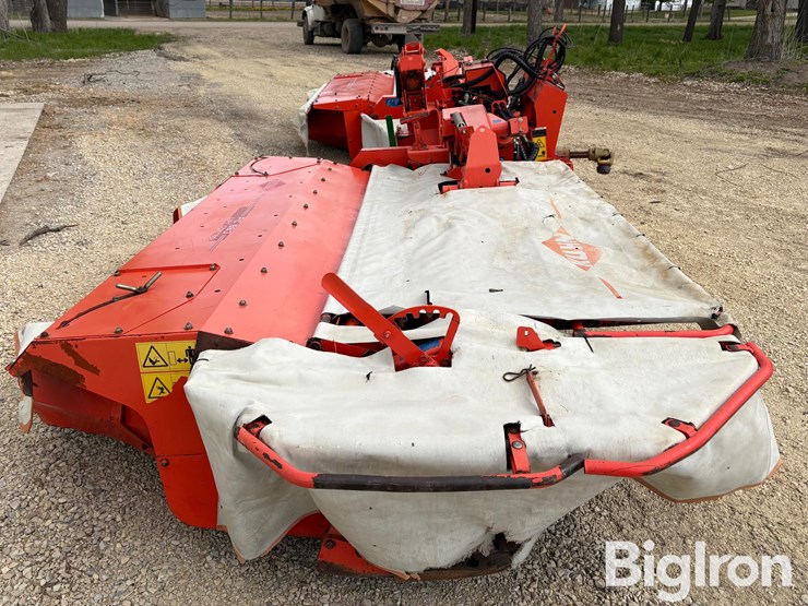 kuhn-fc883-image-4