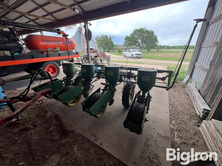 john-deere-model-a-image-5