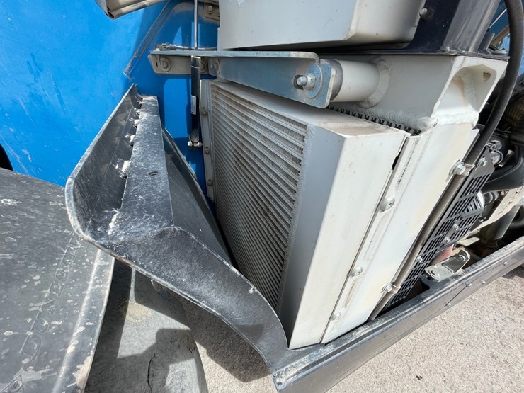 2019-genie-gth1256-image-87