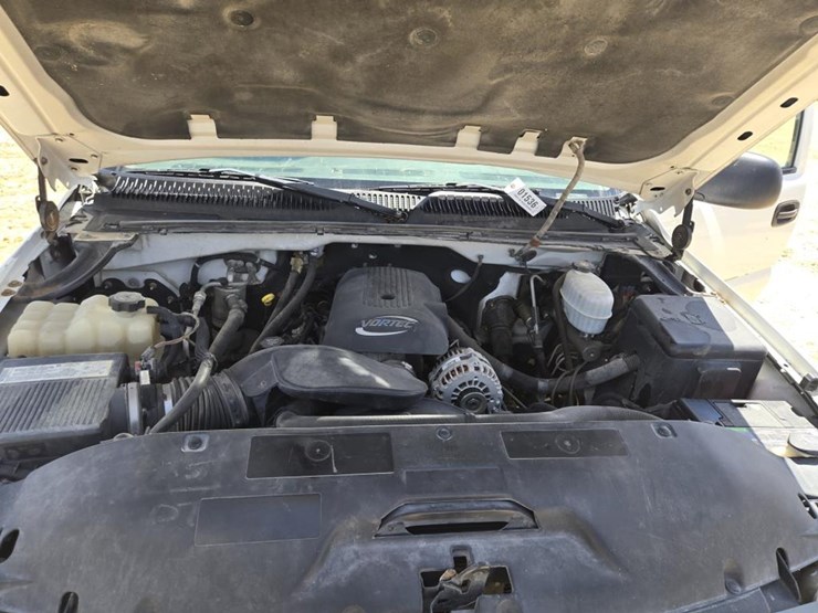 2006-gmc-sierra-2500hd-image-25