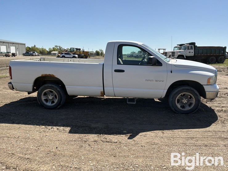 2005-dodge-ram-1500-image-4