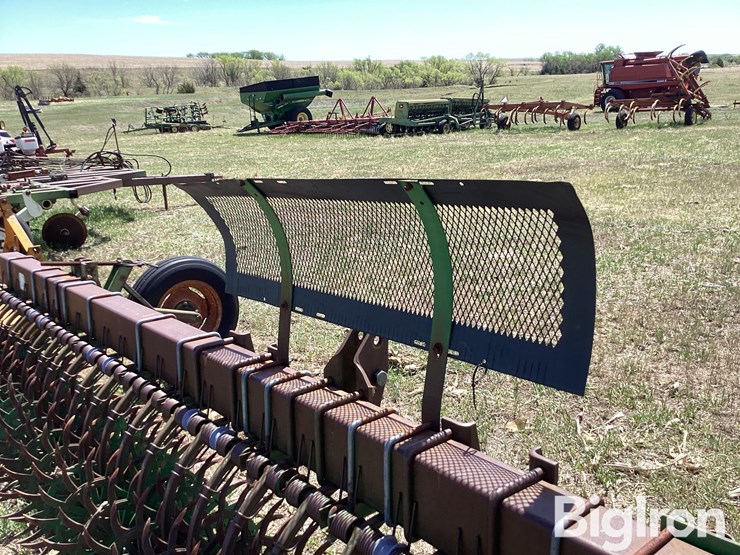 john-deere-400-image-16