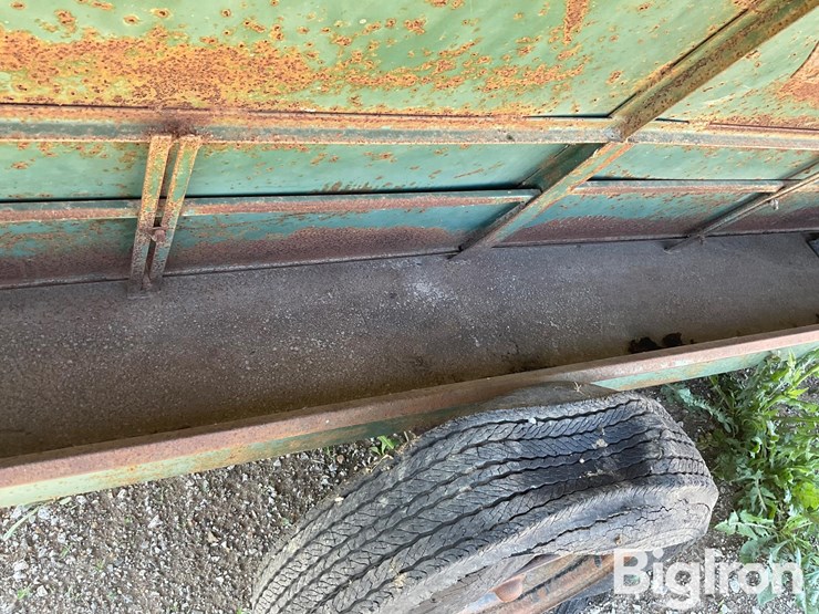portable-cattle-feeder-image-11