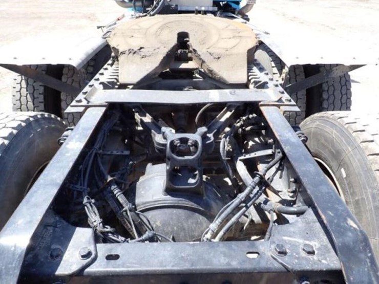 2019-kenworth-t880-image-52