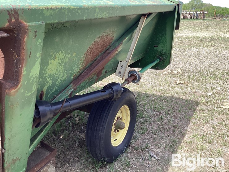 john-deere-843-image-11