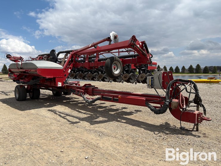 case-ih-1200-image-3